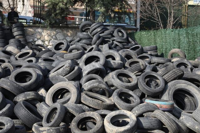 Ömrünü Tamamlamış Lastik Geri Kazanım